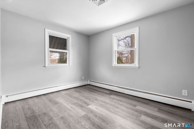 13 Allen Street, Bristol, CT 06010