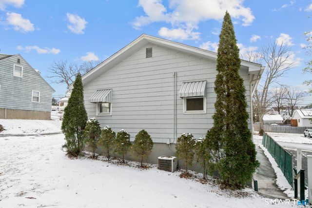 13 Allen Street, Bristol, CT 06010