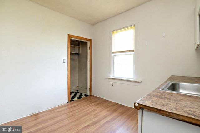 53 BAIRD AVE, Mount Ephraim, NJ 08059
