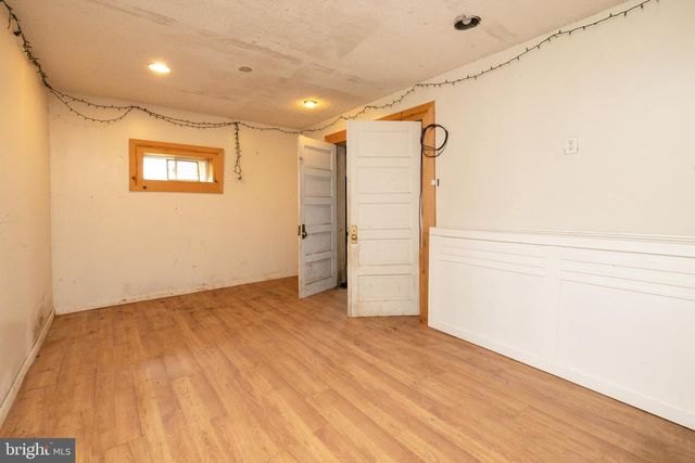 53 BAIRD AVE, Mount Ephraim, NJ 08059