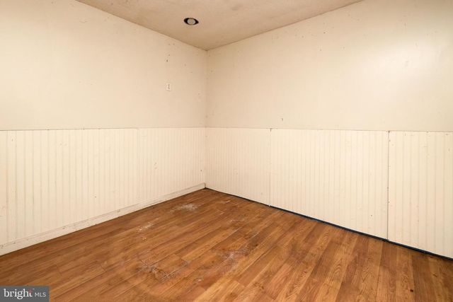 53 BAIRD AVE, Mount Ephraim, NJ 08059