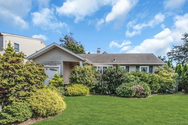 2082 Central Drive N, East Meadow, NY 11554