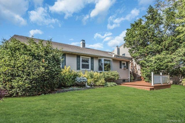2082 Central Drive N, East Meadow, NY 11554