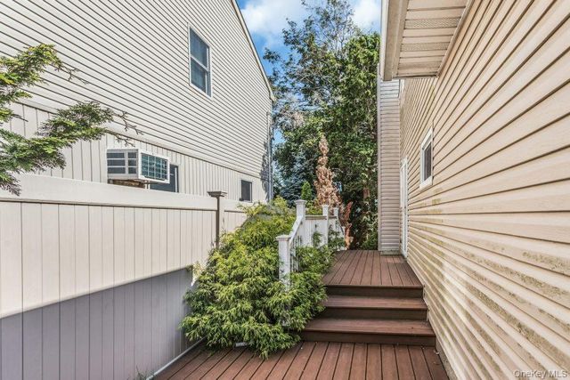 2082 Central Drive N, East Meadow, NY 11554