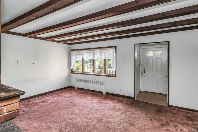 2082 Central Drive N, East Meadow, NY 11554