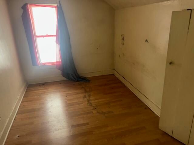 2400 Reynolds Street, Muskegon Heights City, MI 49444