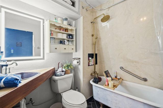 6271 COLONY CIRCLE, Weeki Wachee, FL 34607