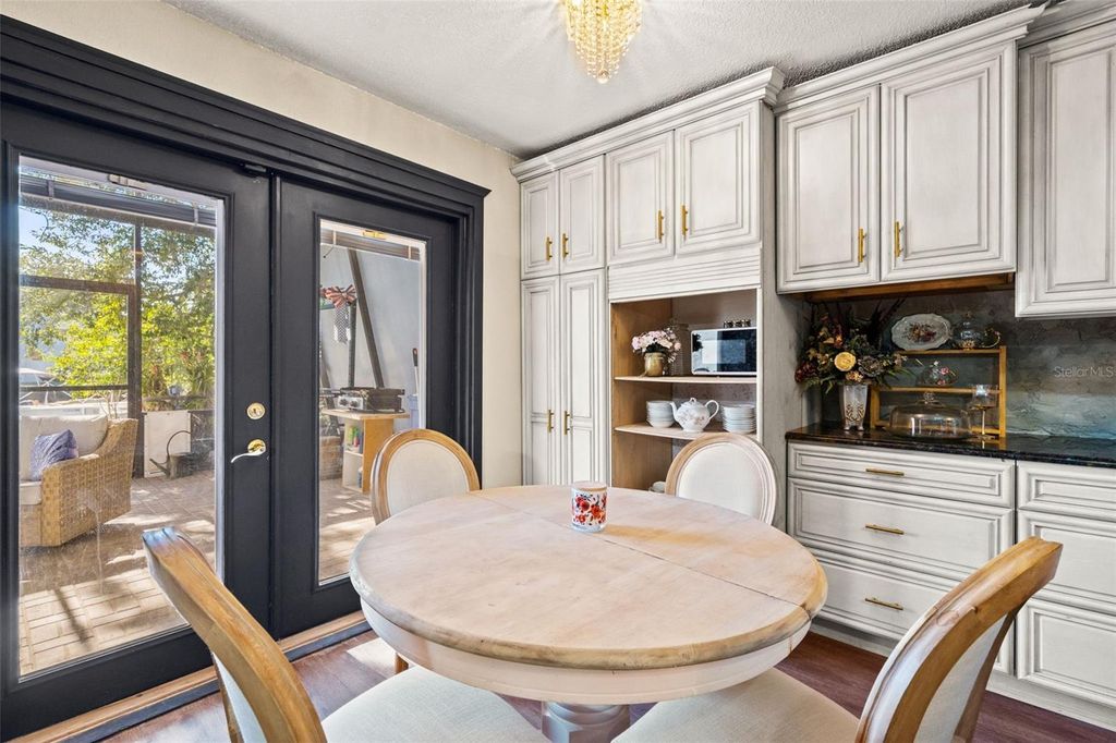 Image 24 of property listing at 6271 COLONY CIRCLE, Weeki Wachee, FL 34607