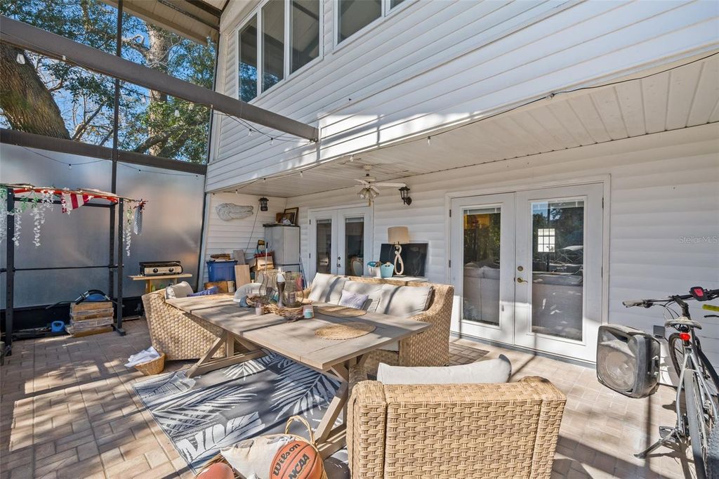 Image 39 of property listing at 6271 COLONY CIRCLE, Weeki Wachee, FL 34607