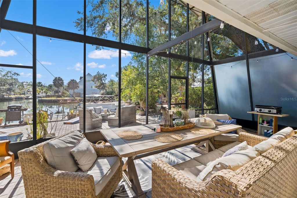 Image 5 of property listing at 6271 COLONY CIRCLE, Weeki Wachee, FL 34607