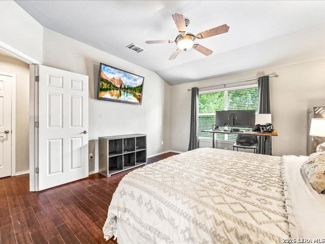 5527 Cross Pond, San Antonio, TX 78249