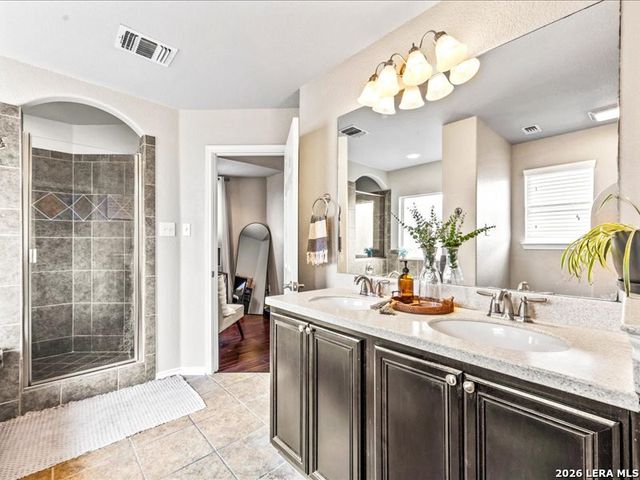 5527 Cross Pond, San Antonio, TX 78249