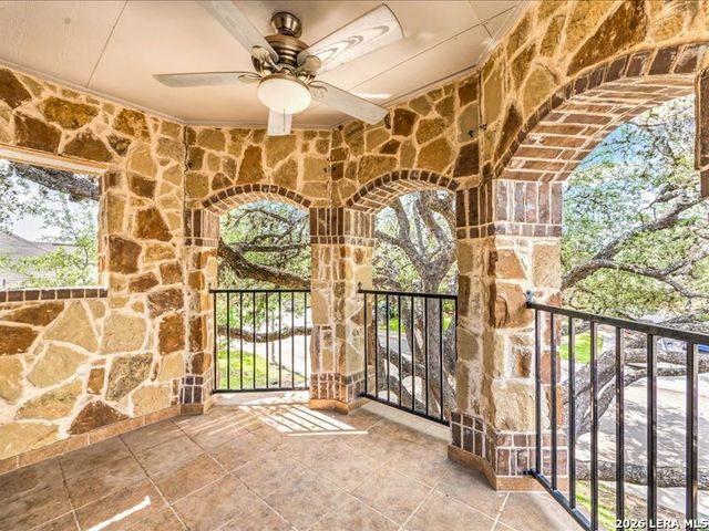 5527 Cross Pond, San Antonio, TX 78249