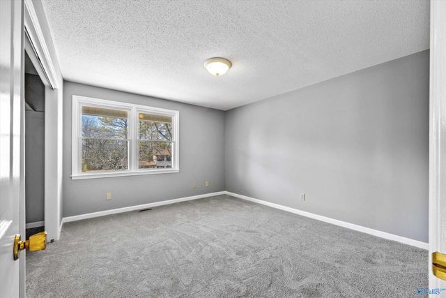 7800 Chadwell Road SW, Huntsville, AL 35802
