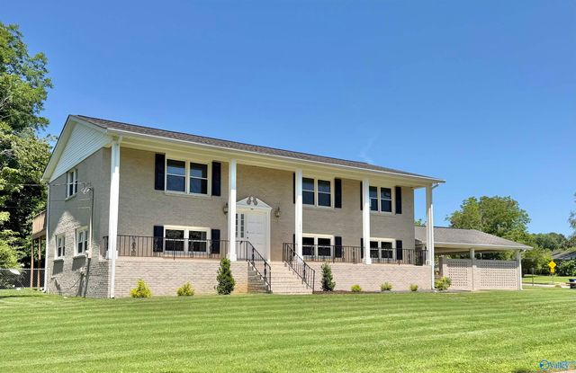 7800 Chadwell Road SW, Huntsville, AL 35802