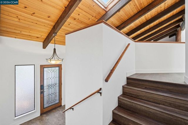 141 Donaleen Ct, Martinez, CA 94553