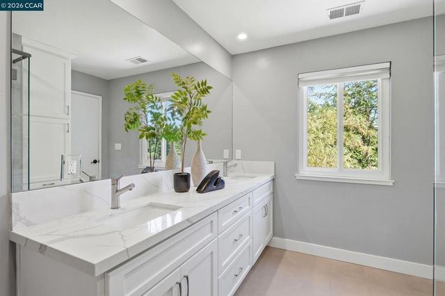141 Donaleen Ct, Martinez, CA 94553