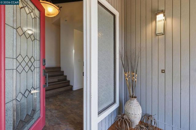 141 Donaleen Ct, Martinez, CA 94553