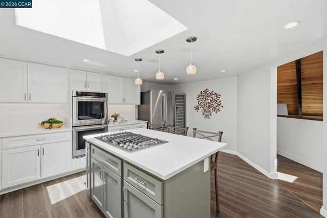 141 Donaleen Ct, Martinez, CA 94553