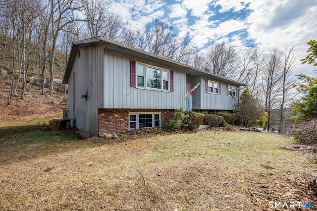 40 Little Bear Hill Road, New Milford, CT 06776