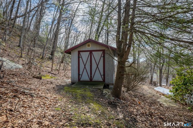 40 Little Bear Hill Road, New Milford, CT 06776