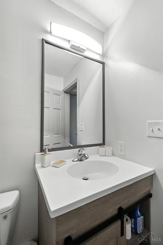 2070 Adams Road, Springfield Twp., OH 45231