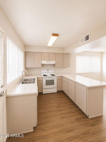 1818 W PORTOBELLO Avenue, Mesa, AZ 85202