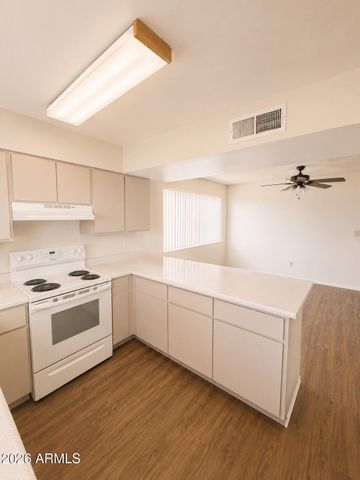 1818 W PORTOBELLO Avenue, Mesa, AZ 85202