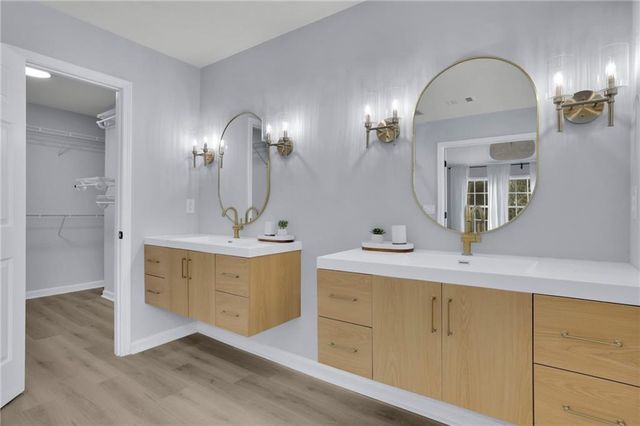 552 Glen Level Circle, Sugar Hill, GA 30518
