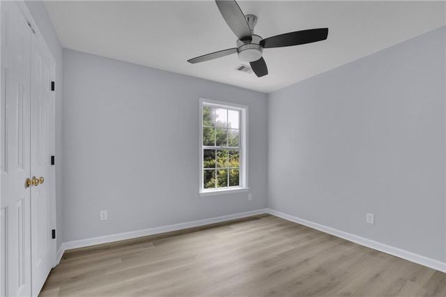 552 Glen Level Circle, Sugar Hill, GA 30518