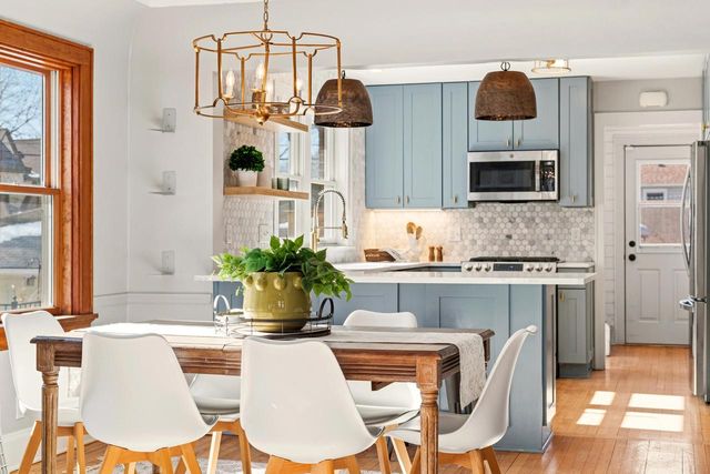 4639 N Larkin STREET, Whitefish Bay, WI 53211