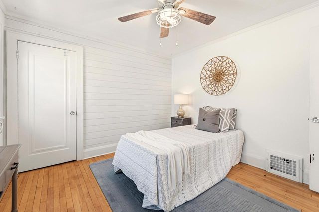 4639 N Larkin STREET, Whitefish Bay, WI 53211