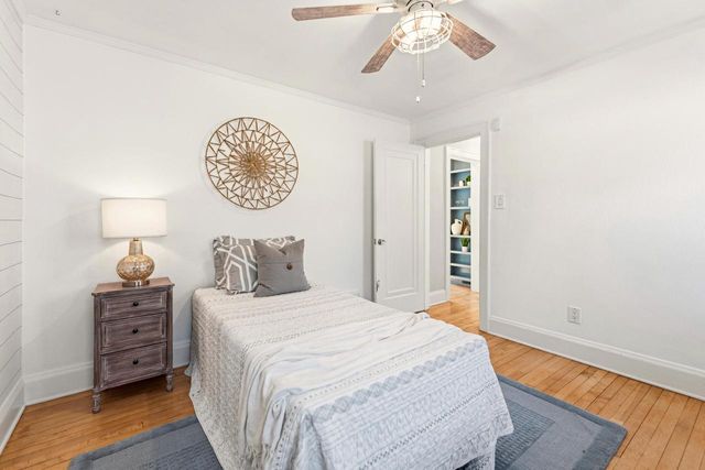 4639 N Larkin STREET, Whitefish Bay, WI 53211