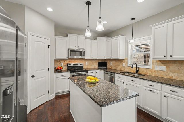 4015 Pleasantburg Drive, Fayetteville, NC 28312