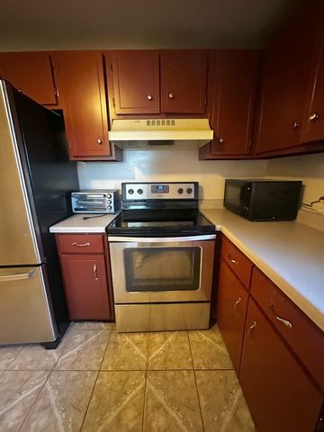 850 Des Plaines Avenue 409, Forest Park, IL 60130