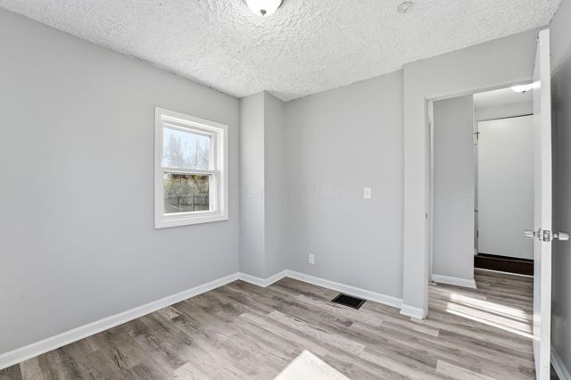 2363 Holt Avenue, Columbus, OH 43219