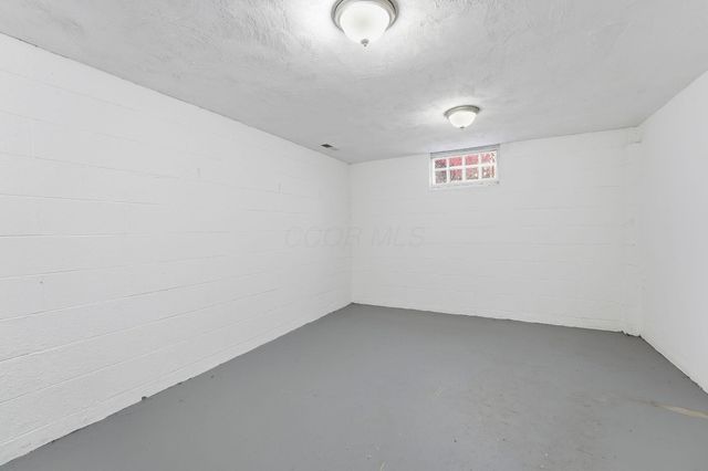 2363 Holt Avenue, Columbus, OH 43219