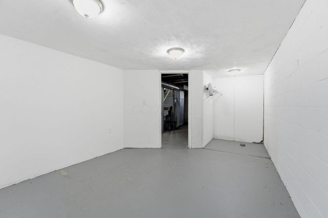 2363 Holt Avenue, Columbus, OH 43219