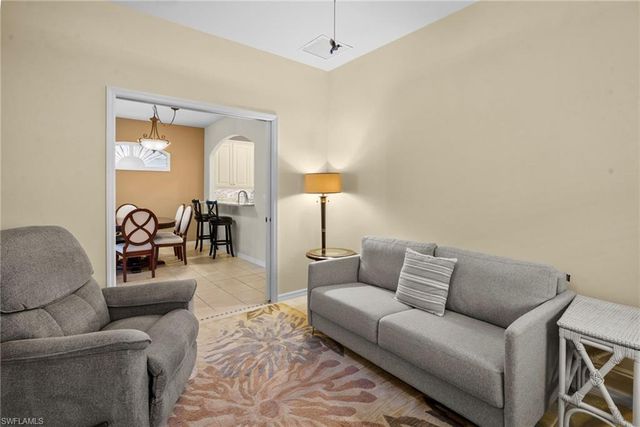 8103 Woodridge Pointe DR, Fort Myers, FL 33912