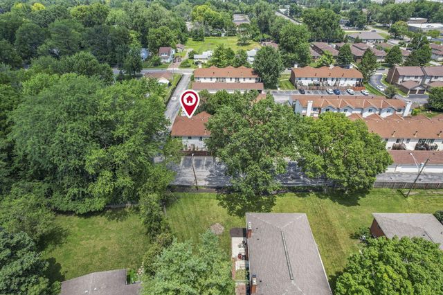 421 E North Street, C1, Worthington, OH 43085