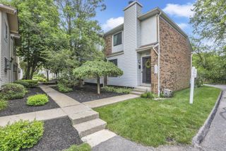 421 E North Street, C1, Worthington, OH 43085