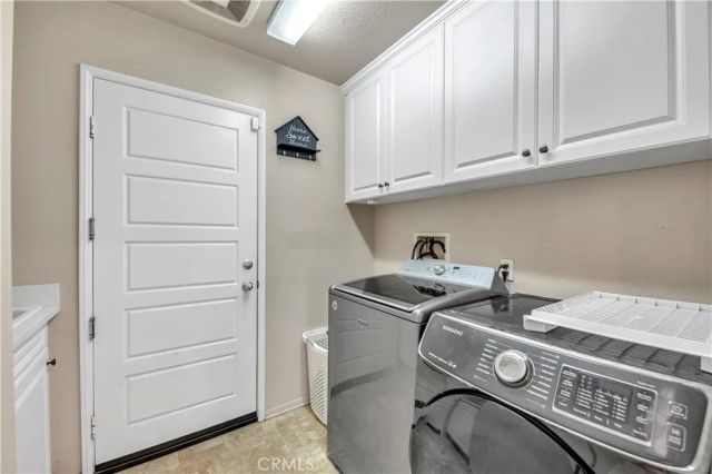279 Alverstone, Hemet, CA 92543