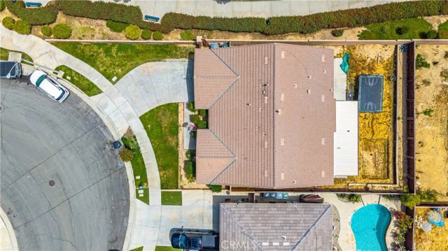 279 Alverstone, Hemet, CA 92543