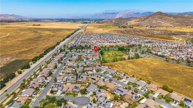 279 Alverstone, Hemet, CA 92543