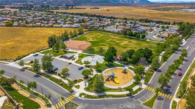 279 Alverstone, Hemet, CA 92543