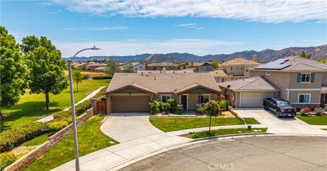 279 Alverstone, Hemet, CA 92543