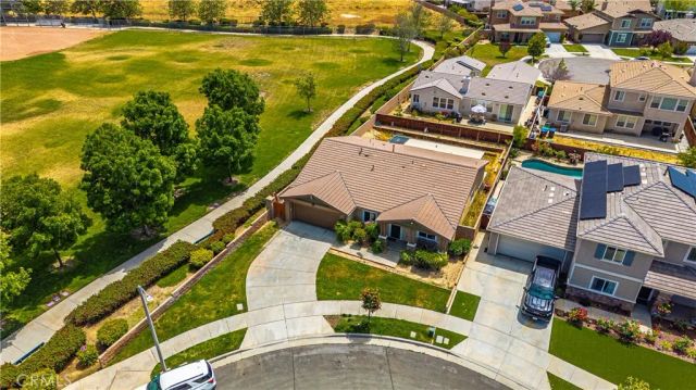 279 Alverstone, Hemet, CA 92543
