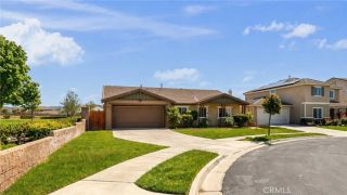 279 Alverstone, Hemet, CA 92543