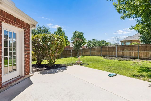 11901 Summerwind Drive, Fort Worth, TX 76244