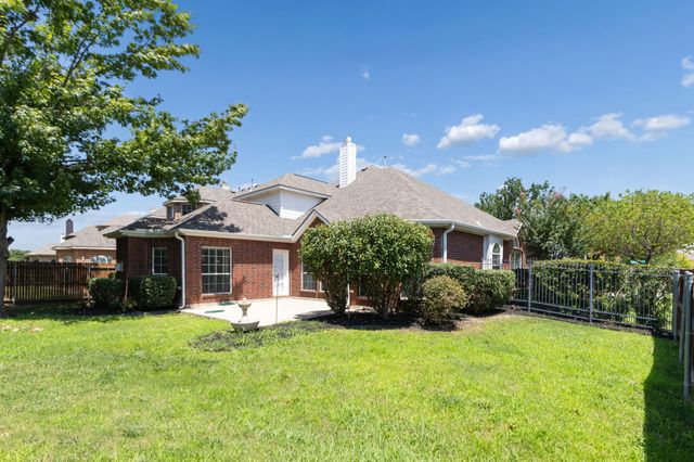 11901 Summerwind Drive, Fort Worth, TX 76244
